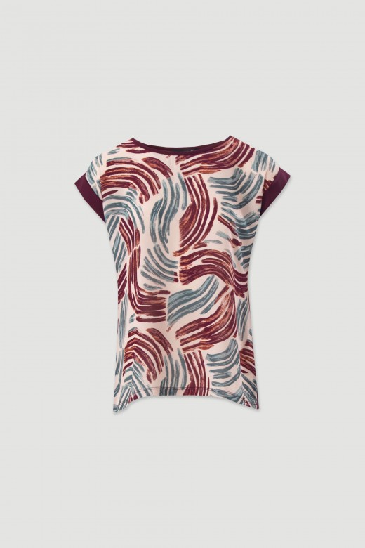 Top with printed front Top with printed front