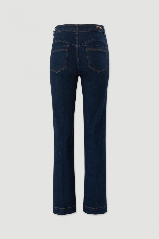 Jeans bootcut de tiro medio Jeans bootcut de tiro medio